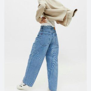 BDG Urban Outfitters Womens High Rise Extreme Baggy Denim Jeans 26 Patterned